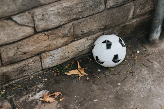 Van steenrijke armoede naar Ligue 1 hoe de banlieue voetbaltalent kweekte